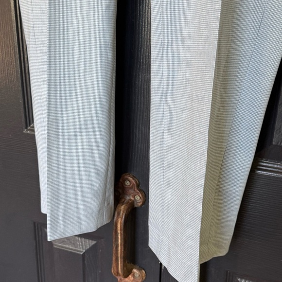 Roundtree & Yorke
Travel Smart Flat Front Straight Fit Blue Dress Pants - Picture 7 of 11